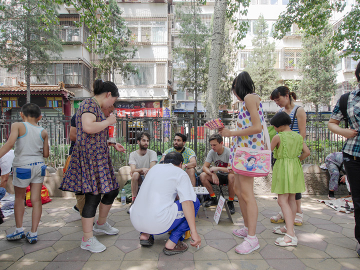 NormalGallery_AustralianStatues_Stalls_Beijing_10