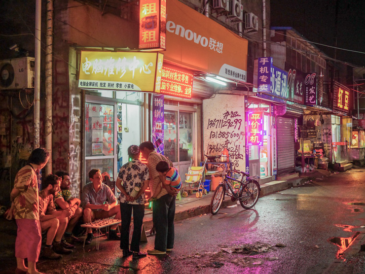 NormalGallery_AustralianStatues_Stalls_Heiqiao_04