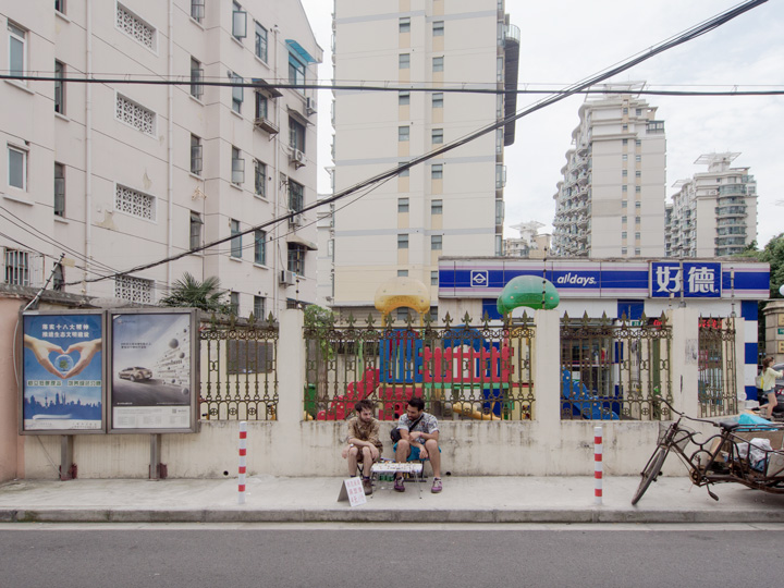 NormalGallery_AustralianStatues_Stalls_Shanghai_02